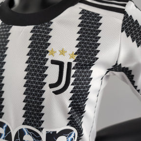 Conjunto Infantil Juventus 2022/23 - Home - ResPeita Sports