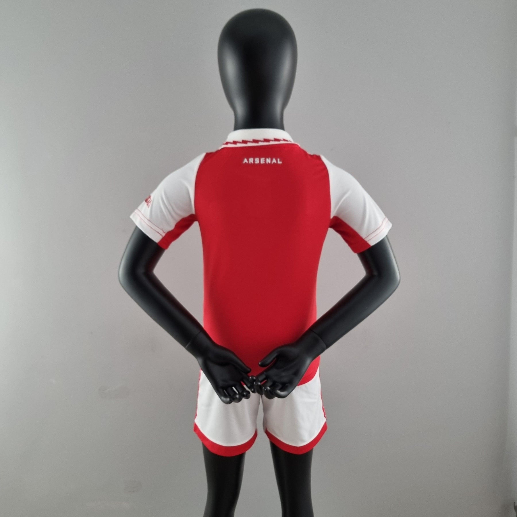 Conjunto Infantil Arsenal 2022/23 - Home - ResPeita Sports