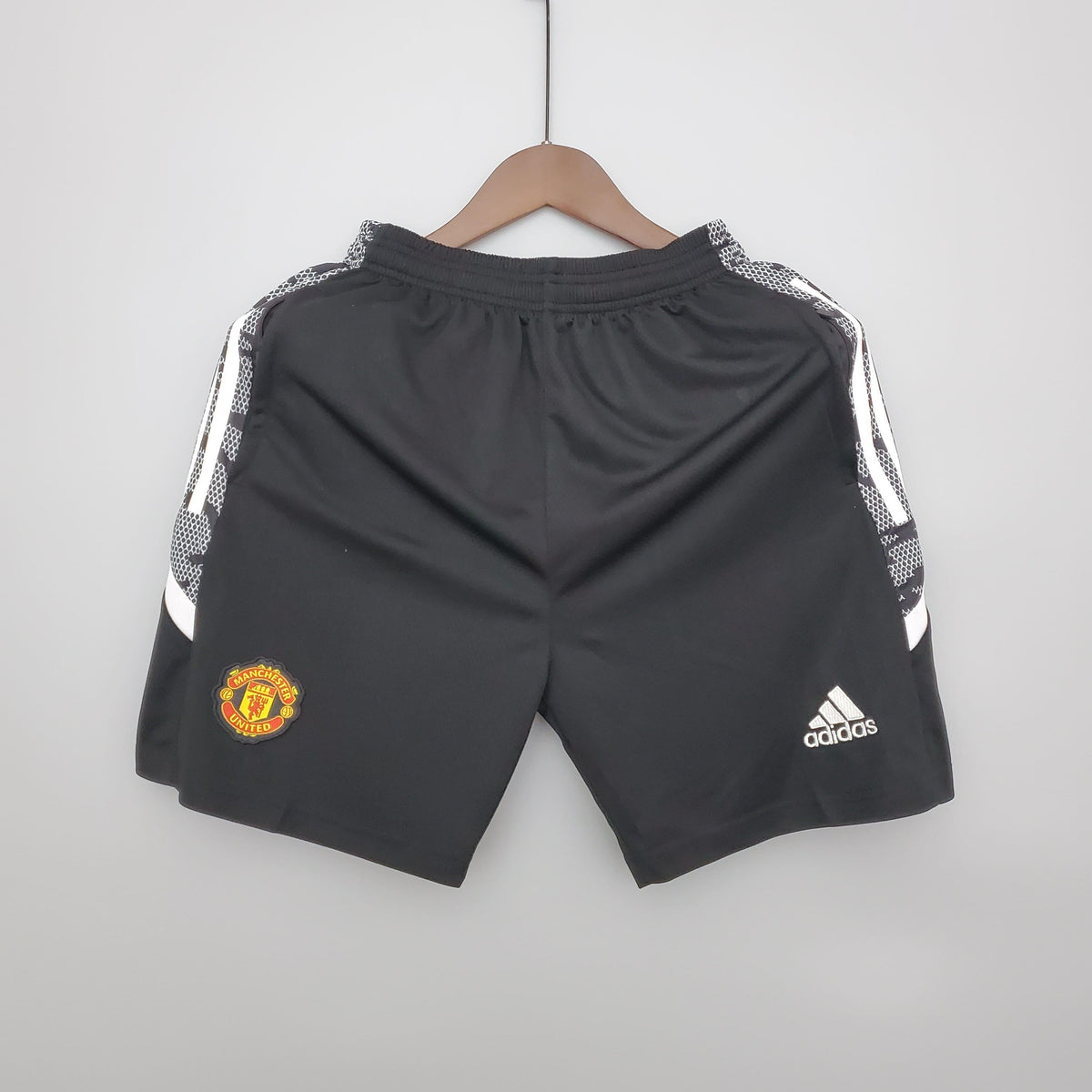 Shorts Manchester United 2021/22 Training - ResPeita Sports