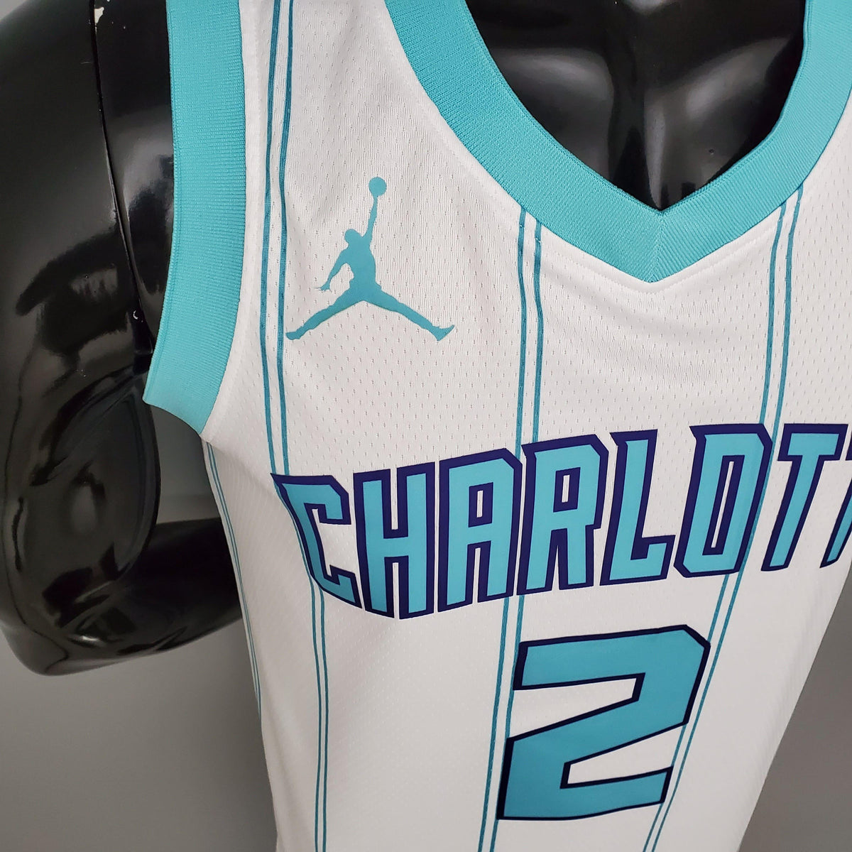 Regata NBA Charlotte Hornets - LaMello Ball #2 White - ResPeita Sports