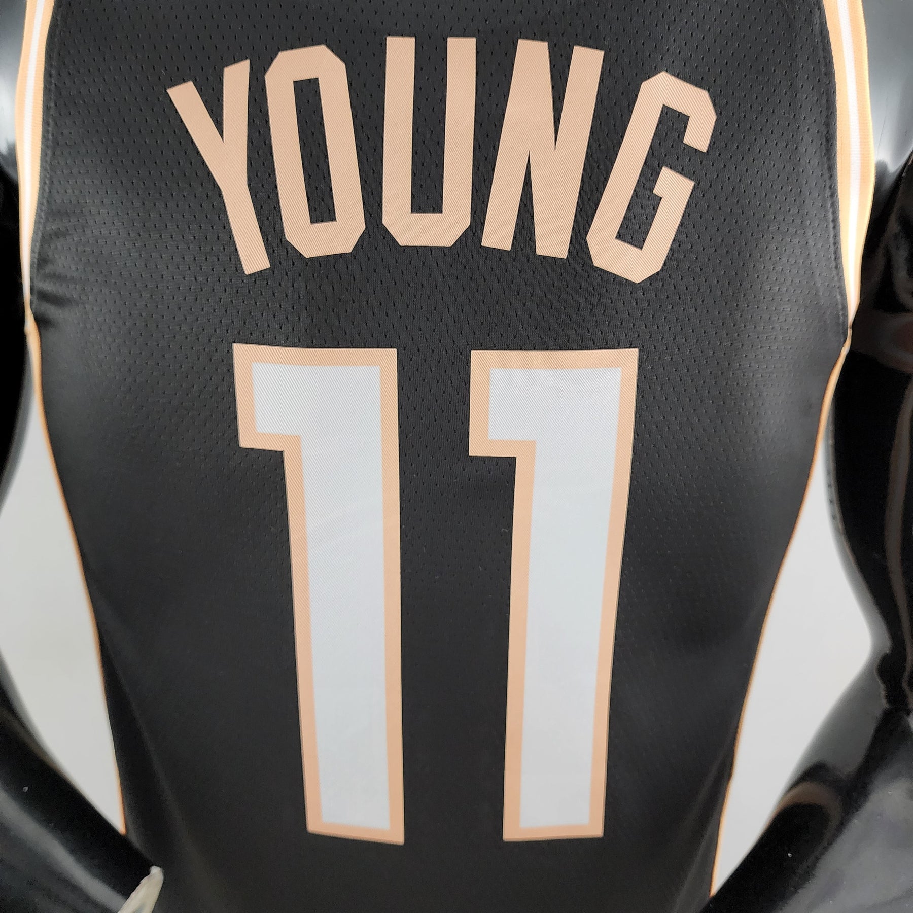 Regata NBA Atlanta Hawks - Trae Young #11 Limited Black