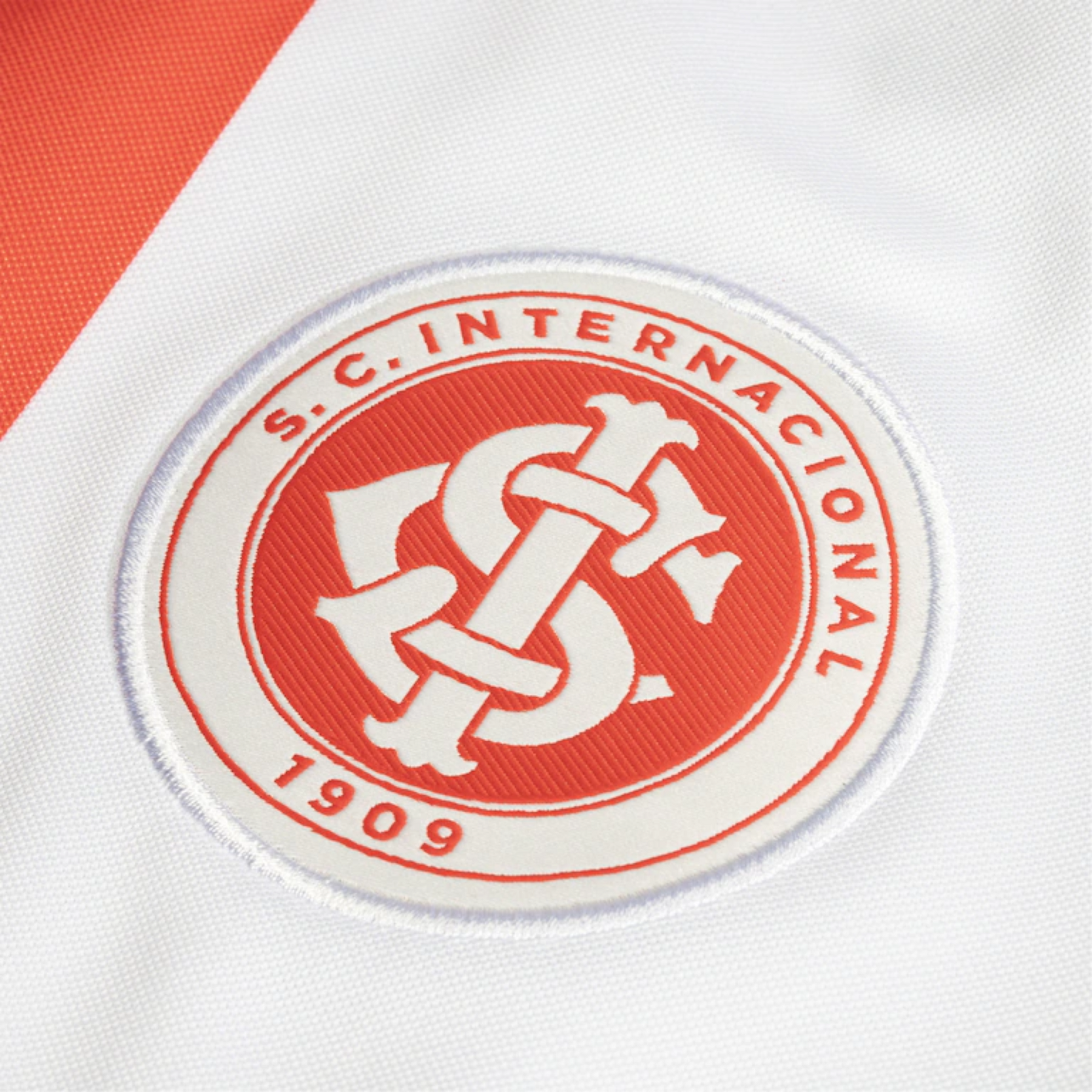 CAMISA-INTERNACIONAL-2024-2025-BRANCA-AWAY_2