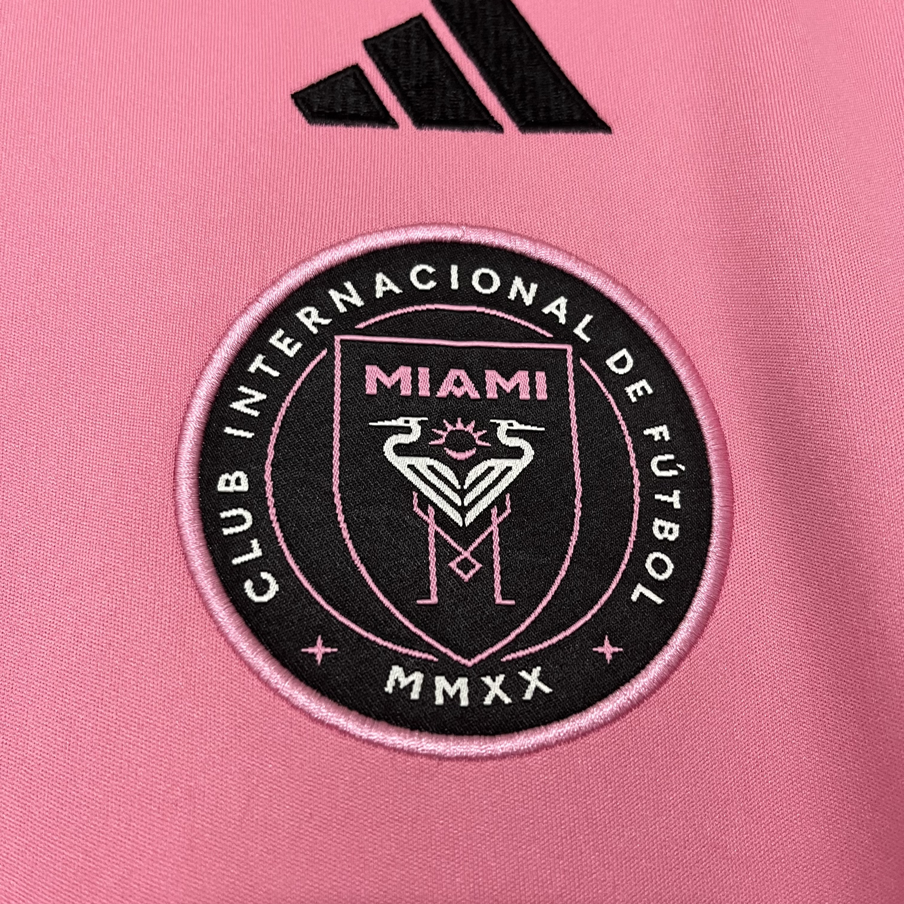 lançamento-camisa-inter-miami-messi-rosa-home-2024-titular